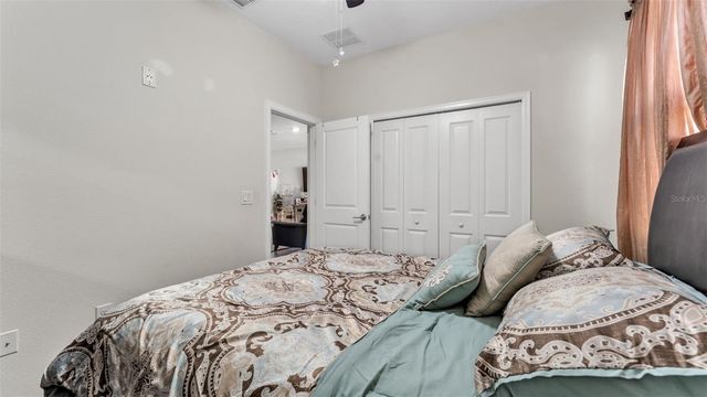 212 BERGAMOT LOOP, Davenport, FL 33837