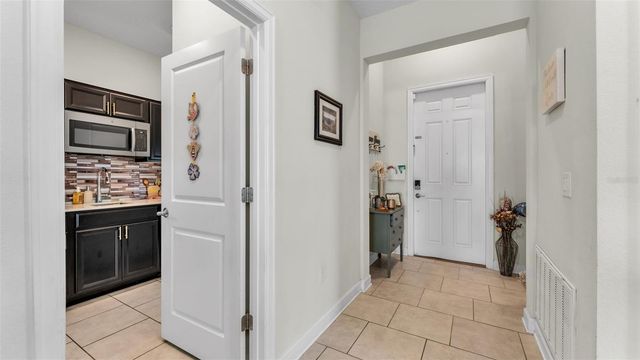 212 BERGAMOT LOOP, Davenport, FL 33837