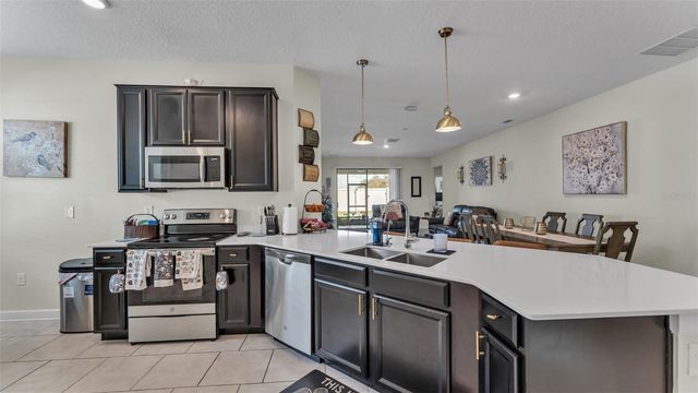 212 BERGAMOT LOOP, Davenport, FL 33837