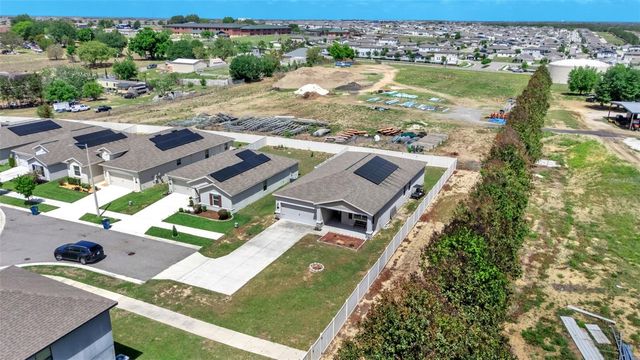 212 BERGAMOT LOOP, Davenport, FL 33837