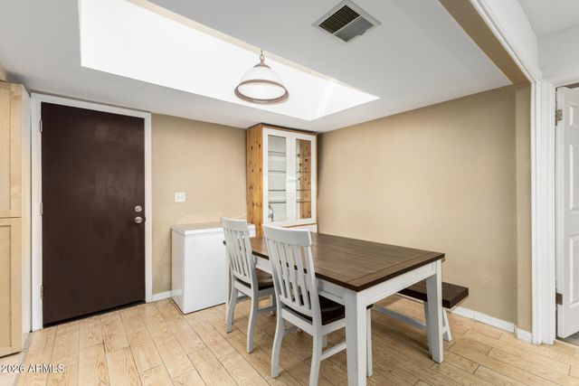 1302 W KEATS Avenue, Mesa, AZ 85202