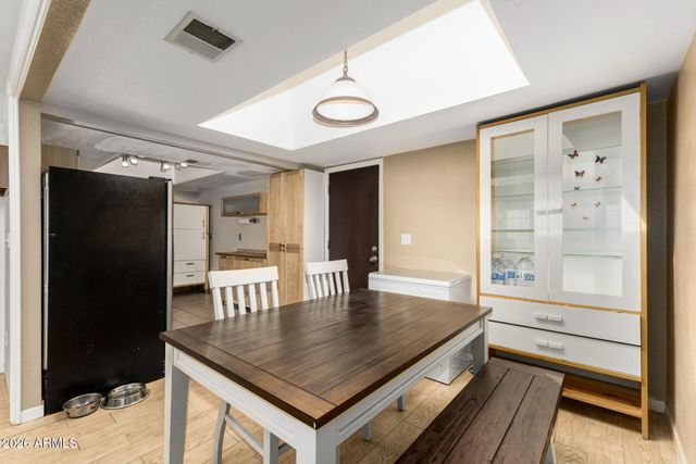 1302 W KEATS Avenue, Mesa, AZ 85202