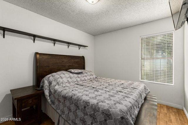 1302 W KEATS Avenue, Mesa, AZ 85202