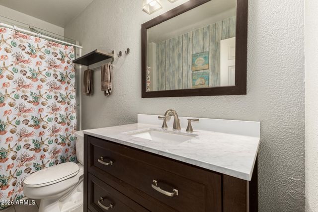 1302 W KEATS Avenue, Mesa, AZ 85202