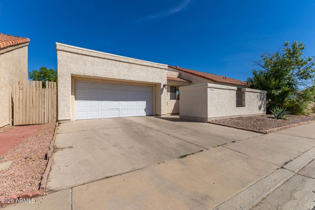 1302 W KEATS Avenue, Mesa, AZ 85202