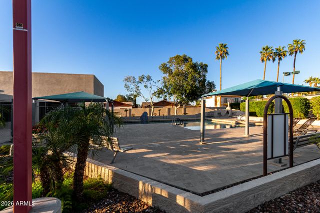 1302 W KEATS Avenue, Mesa, AZ 85202