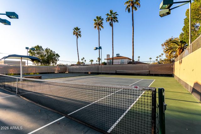 1302 W KEATS Avenue, Mesa, AZ 85202