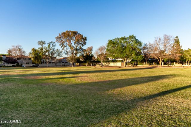 1302 W KEATS Avenue, Mesa, AZ 85202