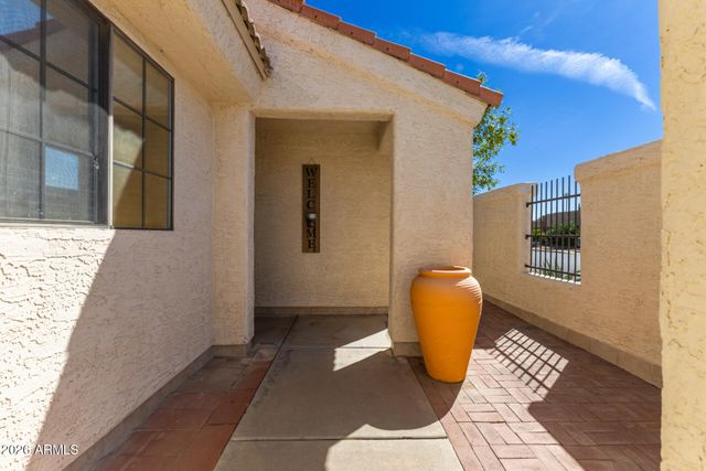 1302 W KEATS Avenue, Mesa, AZ 85202