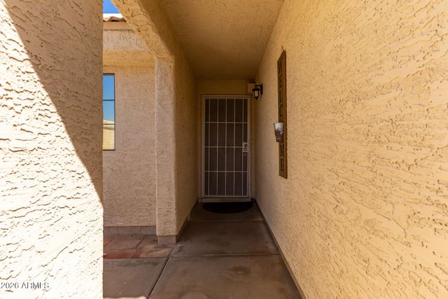 1302 W KEATS Avenue, Mesa, AZ 85202