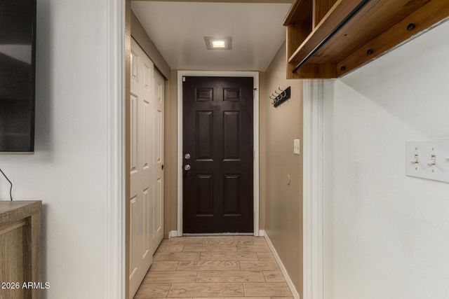 1302 W KEATS Avenue, Mesa, AZ 85202