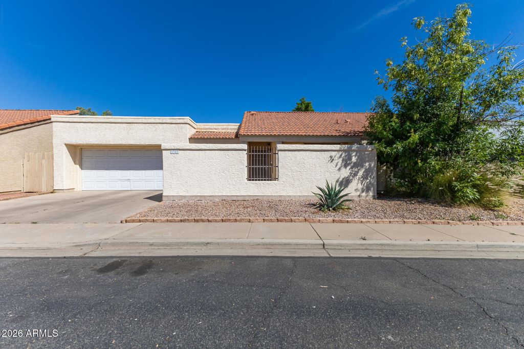 1302 W KEATS Avenue, Mesa, AZ 85202