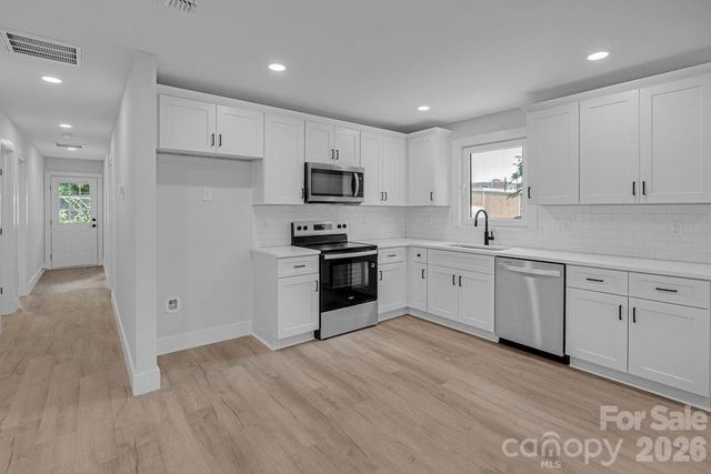 520 E Second Avenue, Gastonia, NC 28054