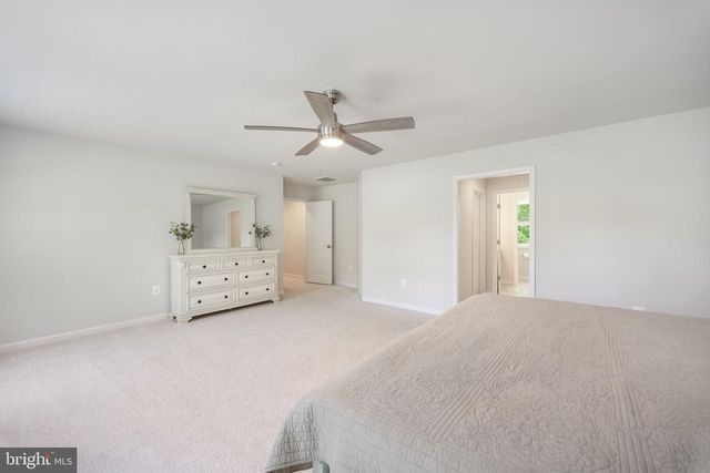 8028 ASHFORD DR, Fredericksburg, VA 22407