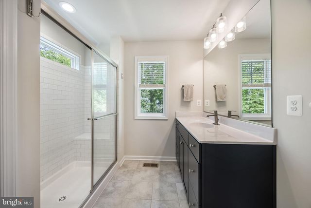 8028 ASHFORD DR, Fredericksburg, VA 22407