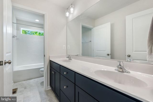 8028 ASHFORD DR, Fredericksburg, VA 22407