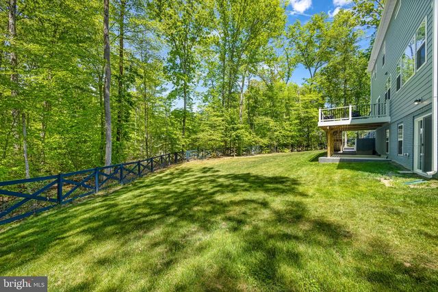 8028 ASHFORD DR, Fredericksburg, VA 22407