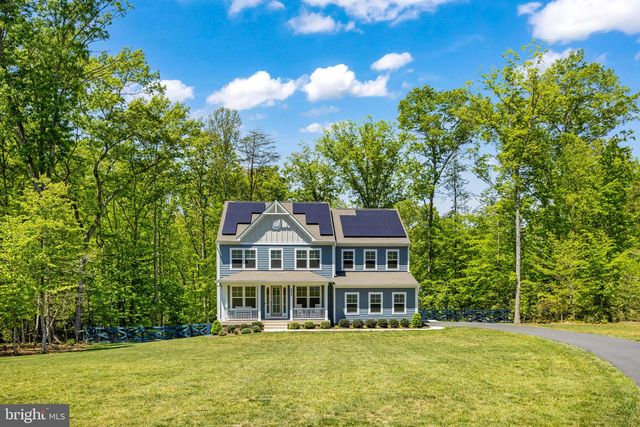 8028 ASHFORD DR, Fredericksburg, VA 22407