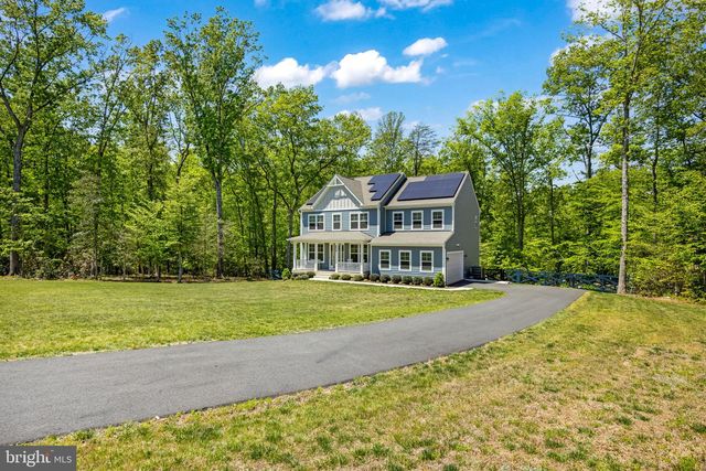 8028 ASHFORD DR, Fredericksburg, VA 22407