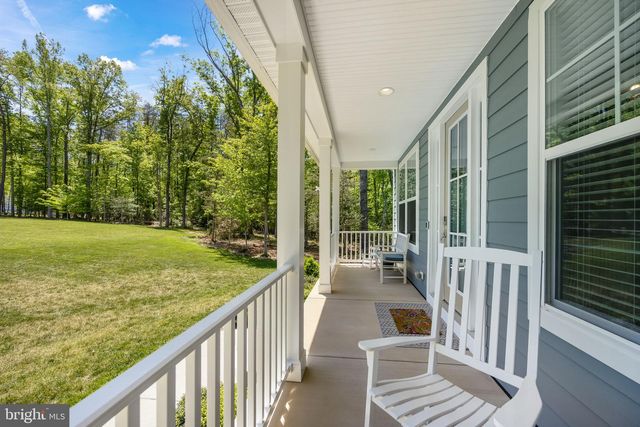 8028 ASHFORD DR, Fredericksburg, VA 22407