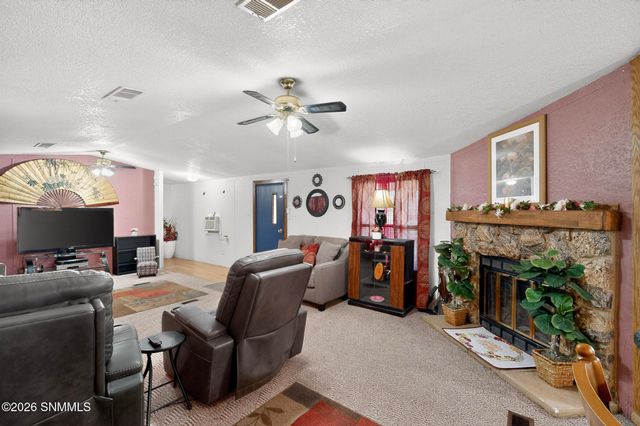 317 Gonzalez Road, La Mesa, NM 88044