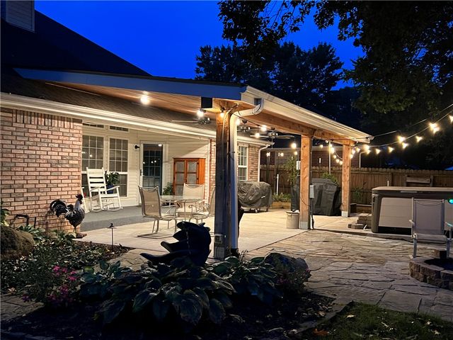 411 Gristmill, Bentonville, AR 72712