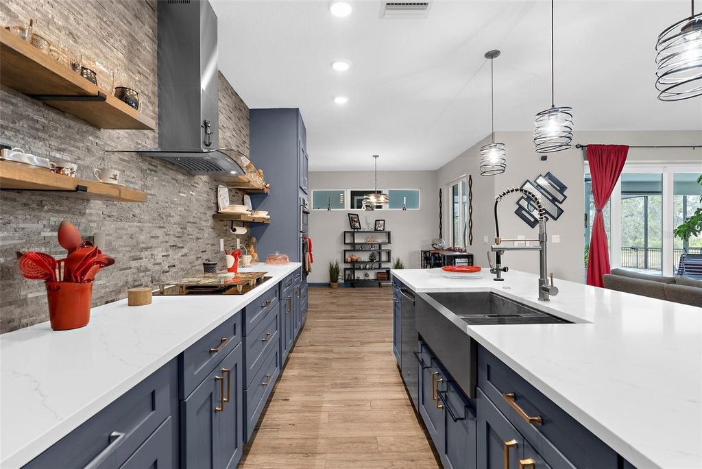 Image 26 of property listing at 1116 406TH COURT E, Myakka City, FL 34251