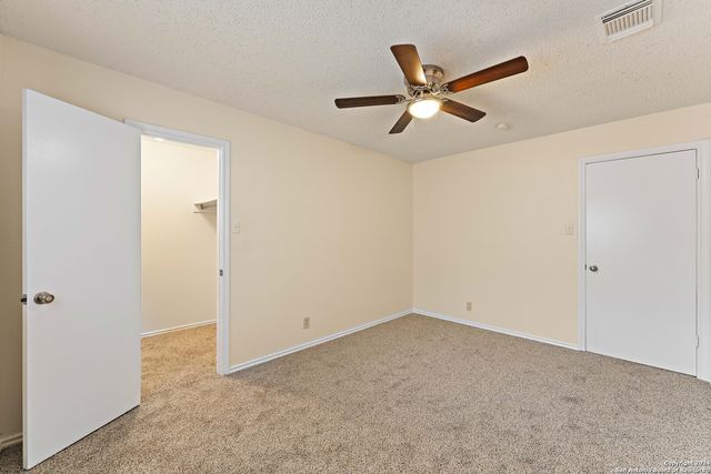 2911 QUIET PLAIN DR, San Antonio, TX 78245
