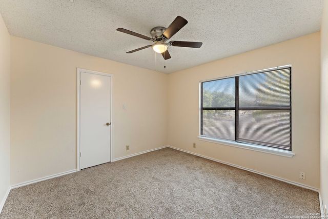 2911 QUIET PLAIN DR, San Antonio, TX 78245