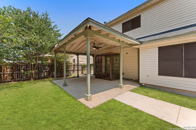 2911 QUIET PLAIN DR, San Antonio, TX 78245