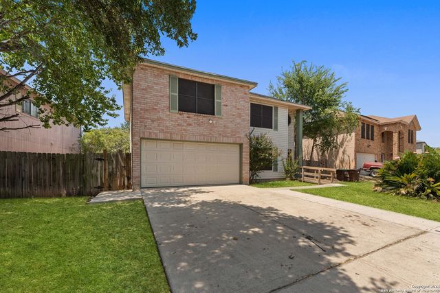 2911 QUIET PLAIN DR, San Antonio, TX 78245
