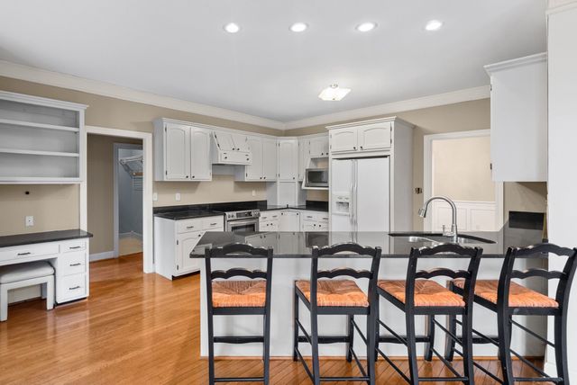 811 River Run, Clarksville, TN 37043