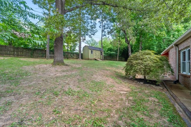 811 River Run, Clarksville, TN 37043