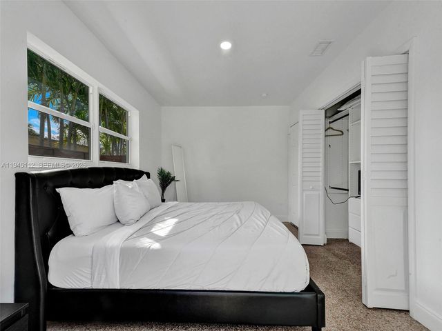 2461 SW 16th Ct, Fort Lauderdale, FL 33312