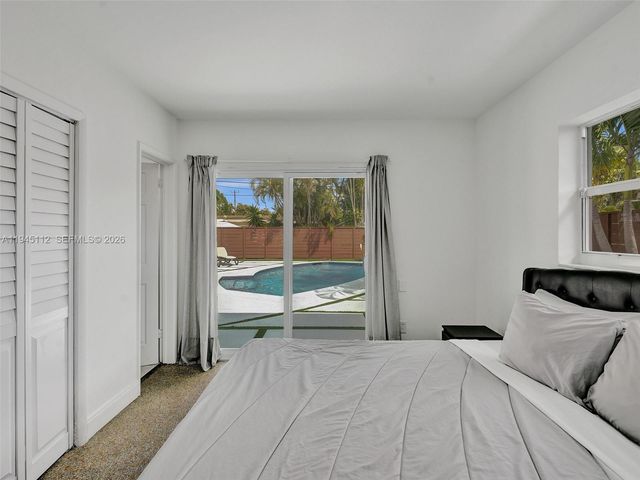 2461 SW 16th Ct, Fort Lauderdale, FL 33312