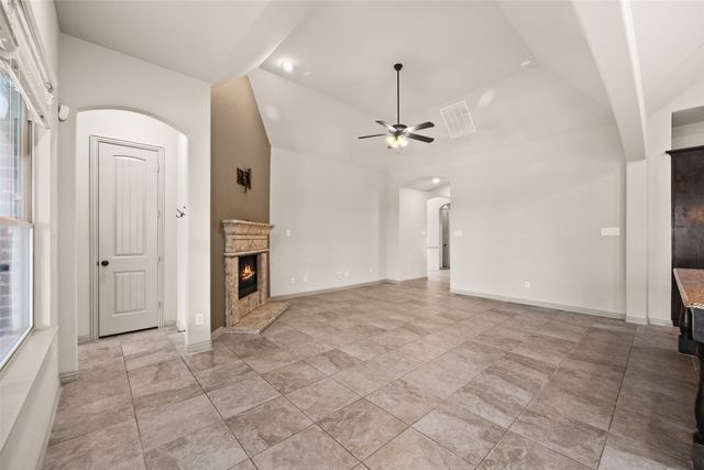 586 Mountcastle Drive, Rockwall, TX 75087