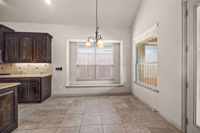 586 Mountcastle Drive, Rockwall, TX 75087