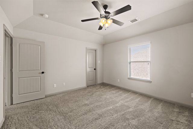 586 Mountcastle Drive, Rockwall, TX 75087