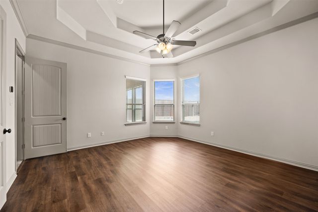 586 Mountcastle Drive, Rockwall, TX 75087