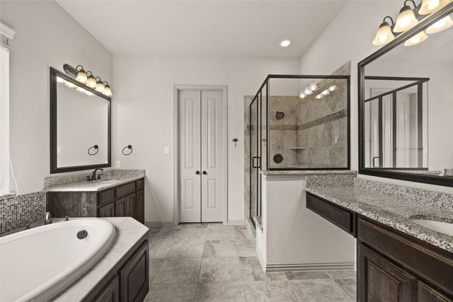 586 Mountcastle Drive, Rockwall, TX 75087