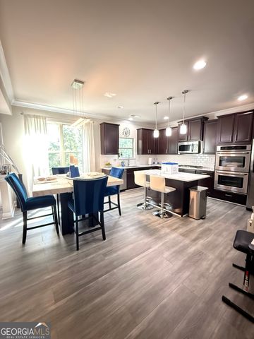 2986 Parkland View, South Fulton, GA 30331