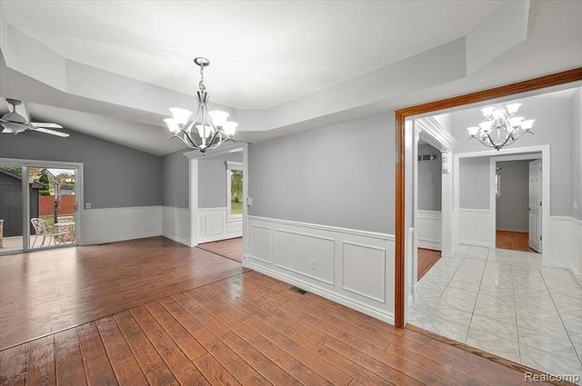 38543 Cheldon Street, Clinton Township, MI 48038