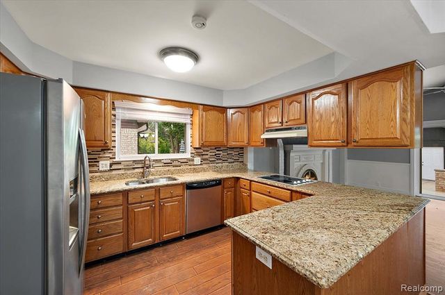 38543 Cheldon Street, Clinton Township, MI 48038