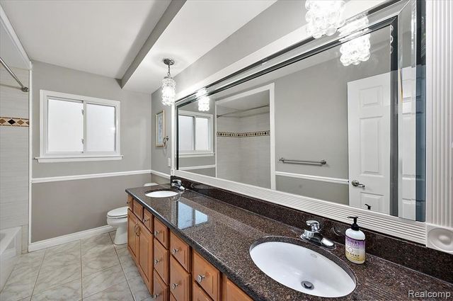 38543 Cheldon Street, Clinton Township, MI 48038