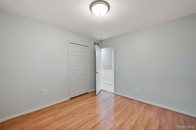 38543 Cheldon Street, Clinton Township, MI 48038