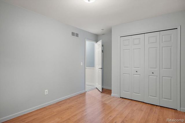 38543 Cheldon Street, Clinton Township, MI 48038