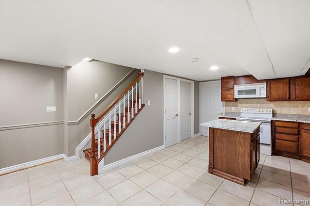 38543 Cheldon Street, Clinton Township, MI 48038