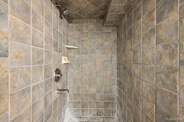 38543 Cheldon Street, Clinton Township, MI 48038