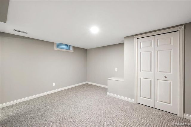 38543 Cheldon Street, Clinton Township, MI 48038