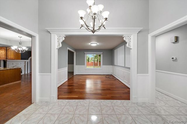 38543 Cheldon Street, Clinton Township, MI 48038